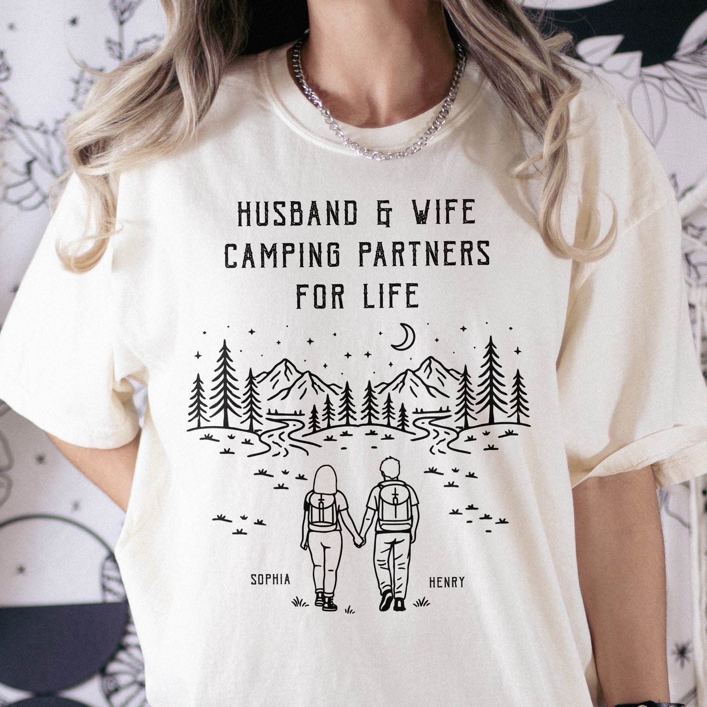 Husband_And_Wife_Camping_Partners_For_Life_Personalized_Couple_Matching_Comfort_Tee_3