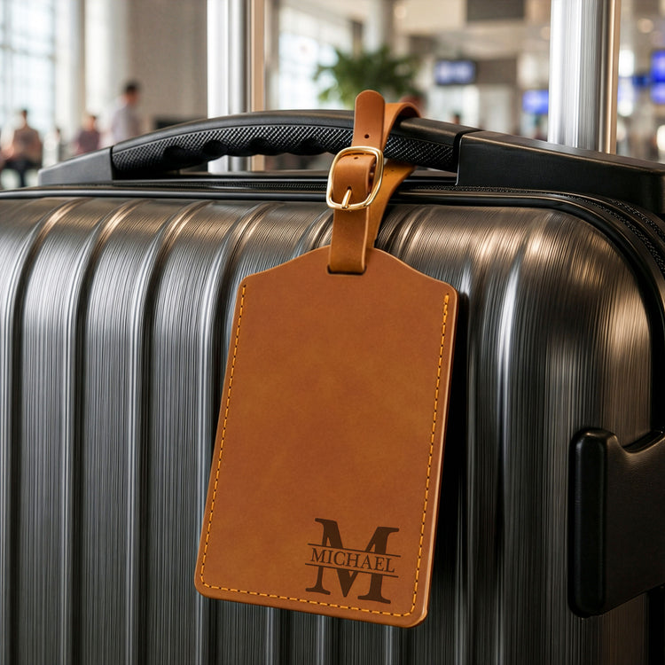 Initial-Name-For-Her,-Him-Personalized-Engraved-Leather-Luggage-Tag-1