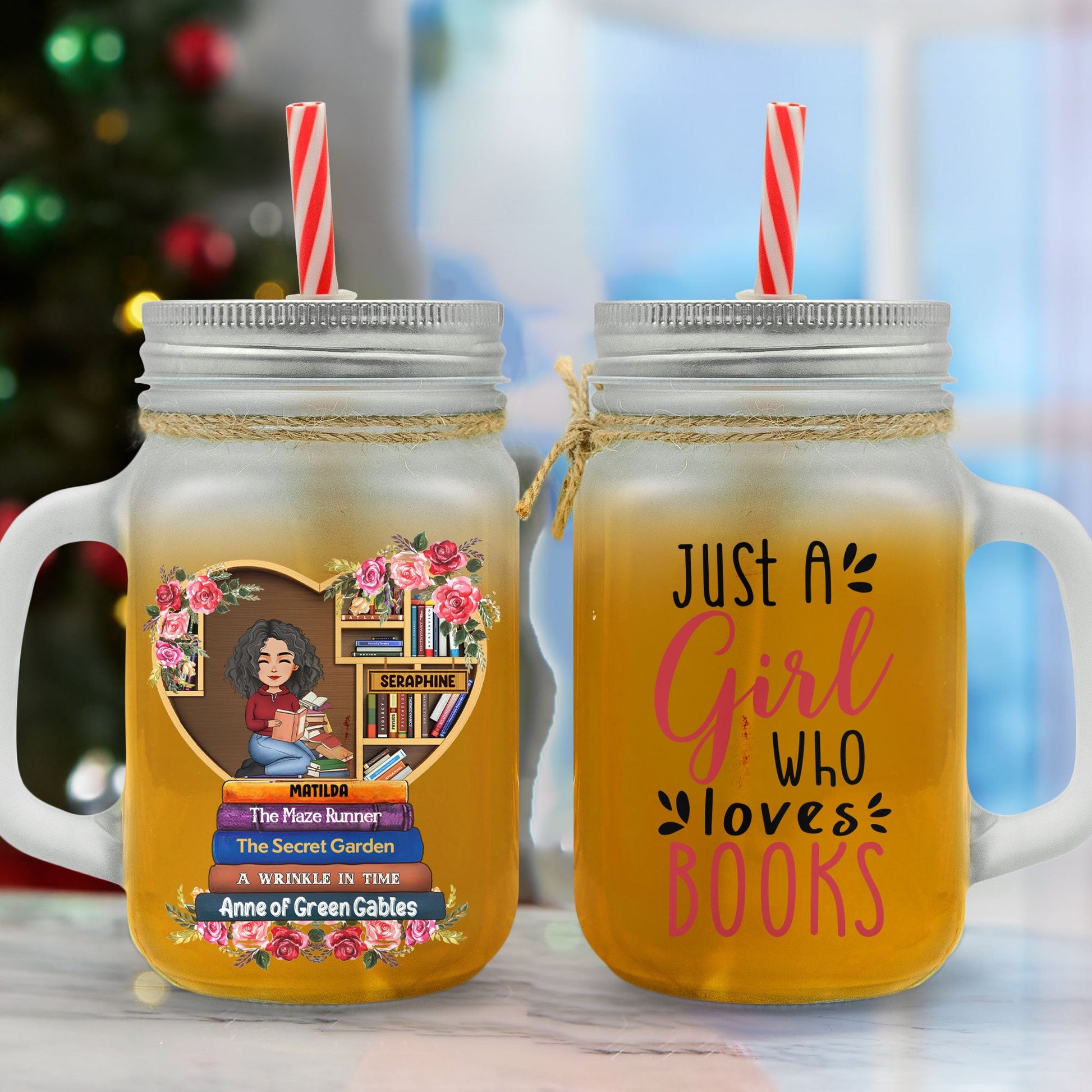 https://macorner.co/cdn/shop/files/Just-A-Girl-Who-Loves-Books-Personalized-Mason-Jar-Cup-With-Straw_2.jpg?v=1694570001&width=1946