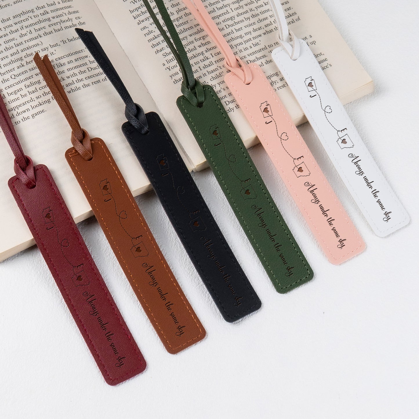 Long-Distance-Gifts-For-Book-Lovers,-Friendship,-Couple,-Family-Personalized-Bookmark-4