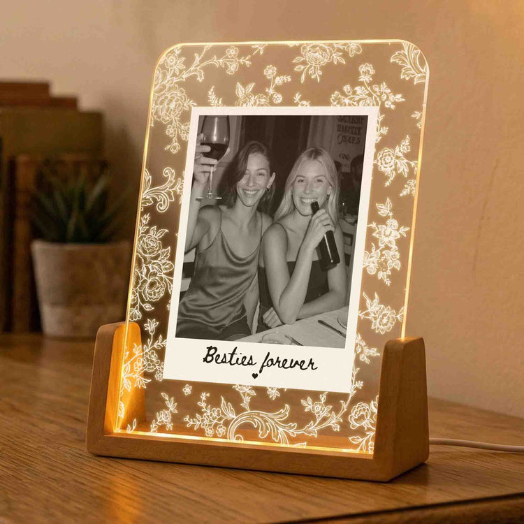 Love-You-Bestie-Custom-Photo-Friendship-Gift-For-Her-Personalized-Night-Light-4