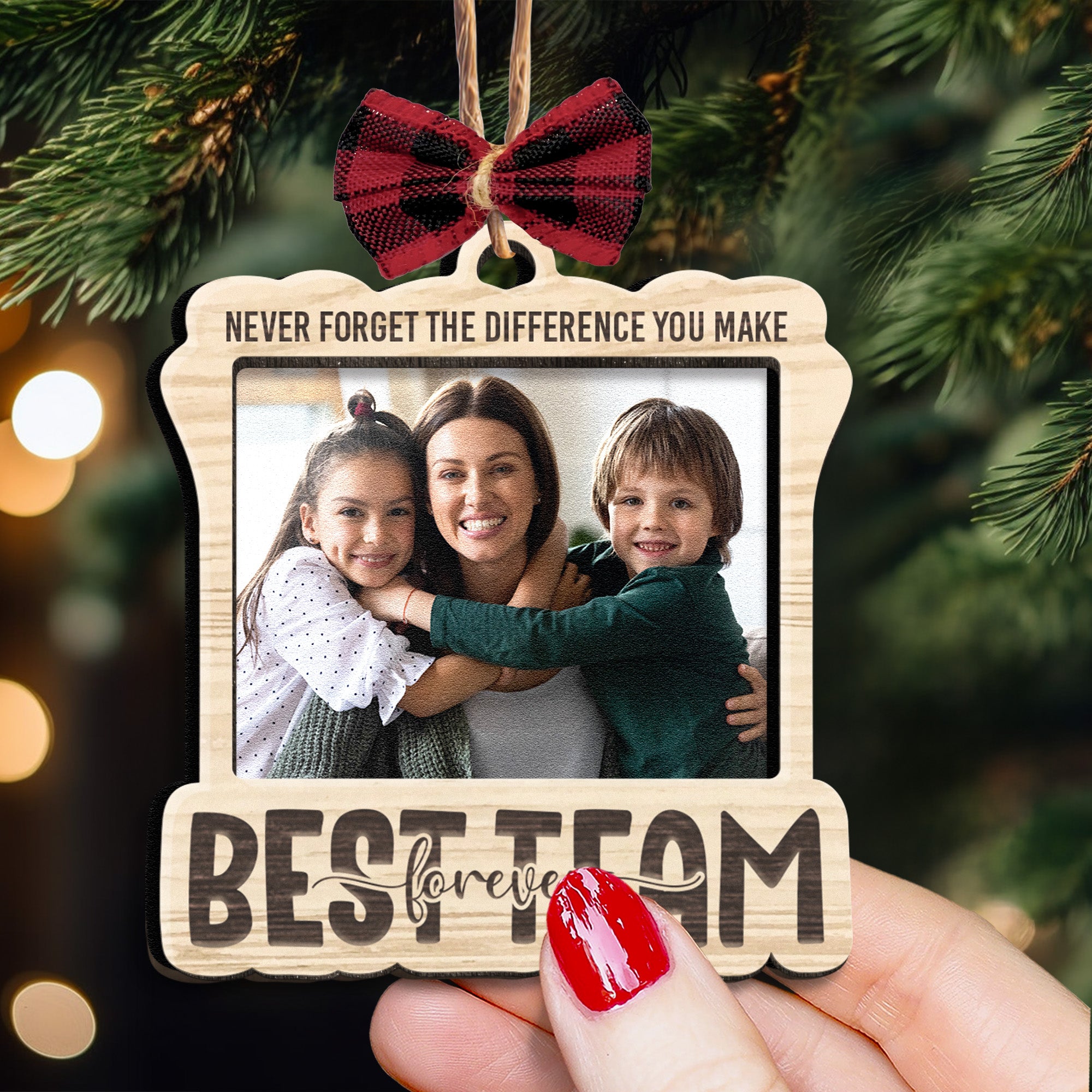 Mother And Children Best Team Ever - Personalized Wooden Photo Ornament With Bow