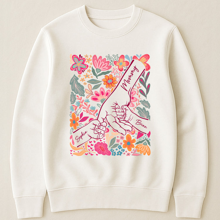 Mother-&-Children-Holding-Hands-Floral-Shirt-Gift-For-Mom-Wife-Grandma-Personalized-Shirt-3