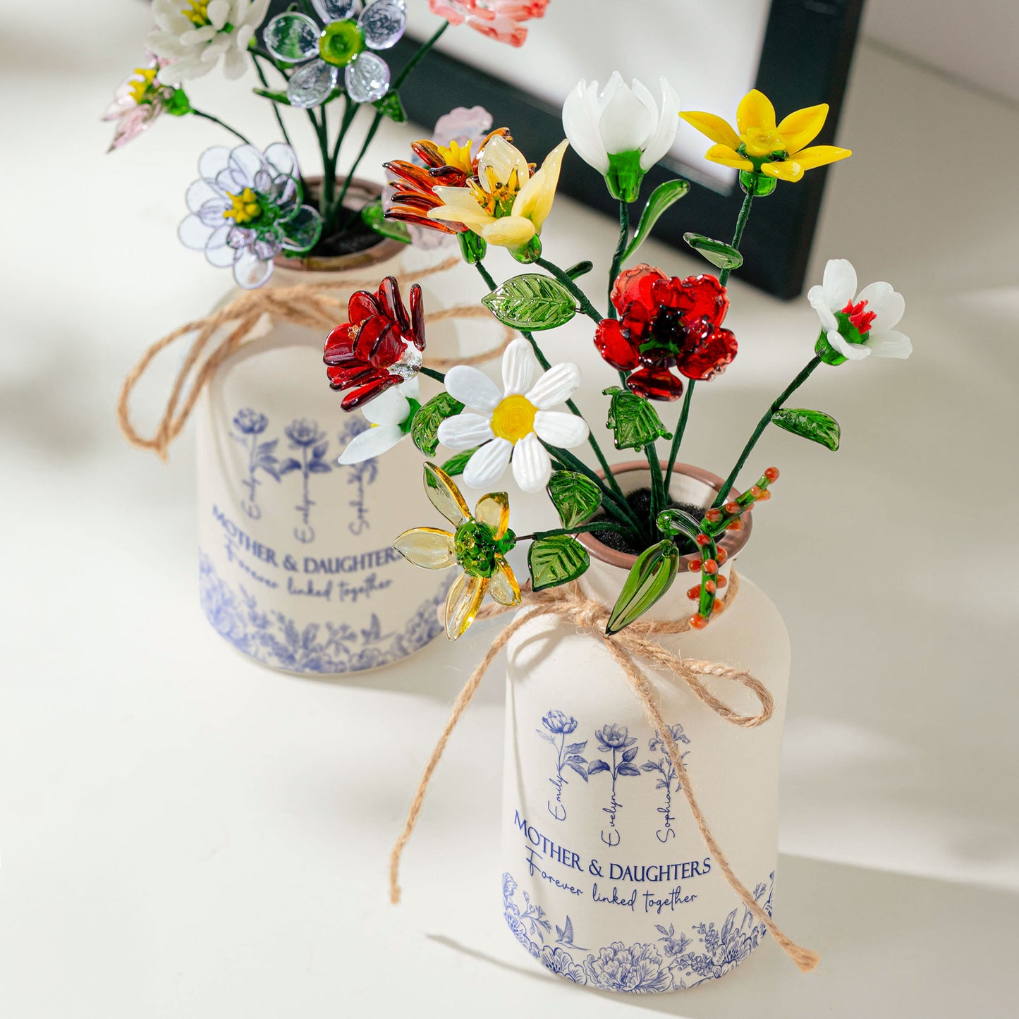 Mother-&-Daughters-Forever-Linked-Together-Personalized-Vase-8