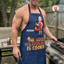 Mr.-Good-Lookin-Is-Cookin-Funny-Fathers-Day-Gift-For-Dad-Husband-Grandpa-Personalized-Apron-1