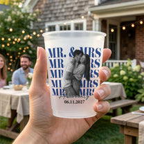 Mr.-&-Mrs,-Wedding-Cups,-Frosted-Cups,-Wedding-Toast-Cups-Personalized-Cups-3