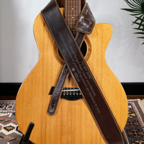 Never_Forget_That_I_Love_You_Son_Personalized_Leather_Guitar_Strap_1