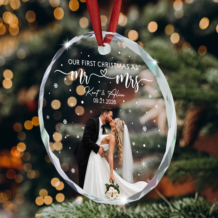 Our-First-Christmas-As-Mr-&-Mrs-Custom-Newlywed-Couple-Photo-Personalized-Ornament-5