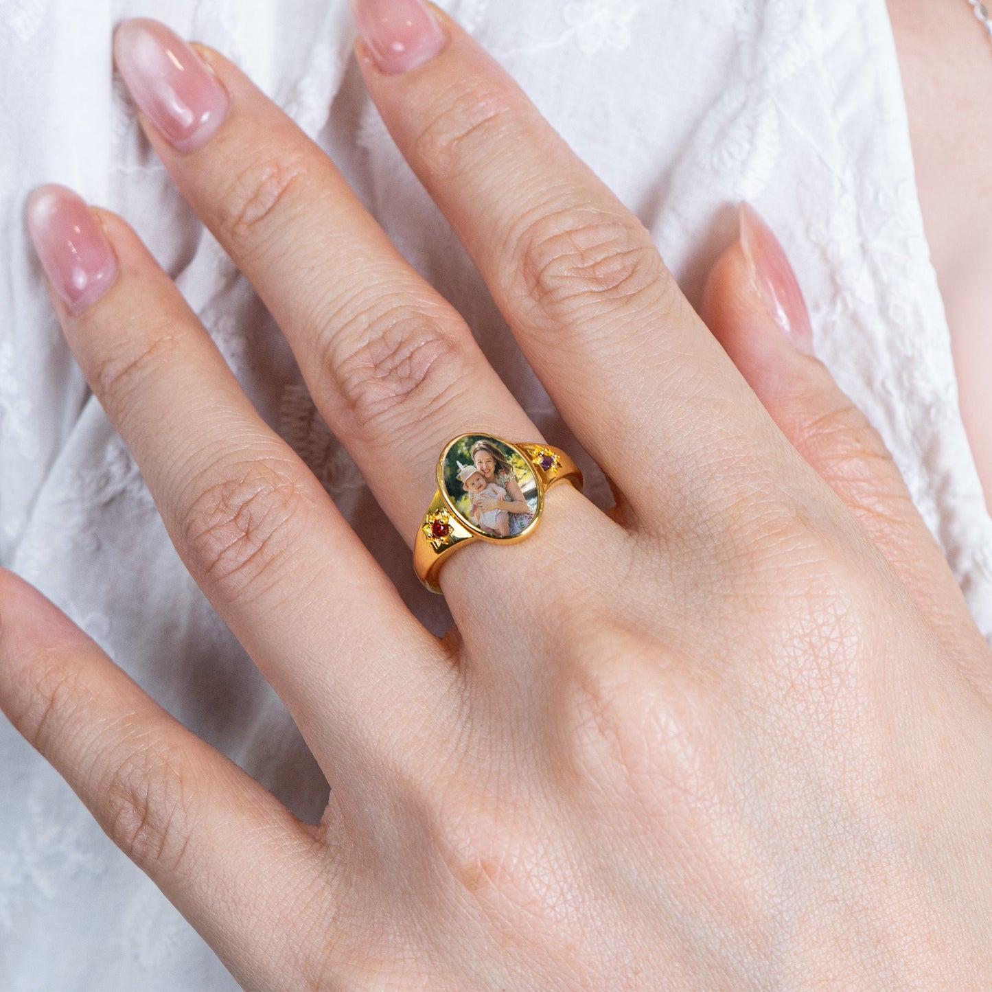 Photo-Birthstone-Ring-Mothers-Day-Gift-For-Mom-Mum-Wife-Personalized-Ring-3