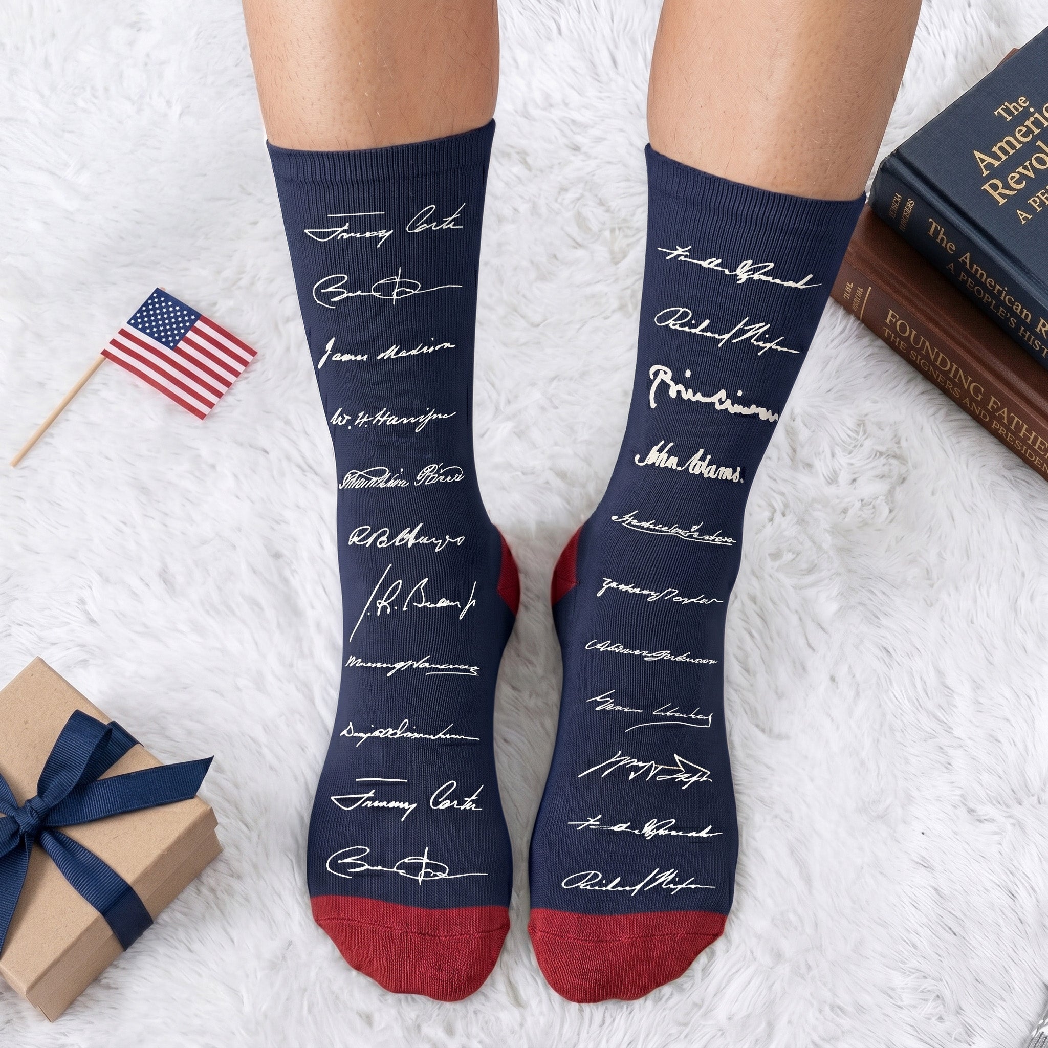Presidential-Signature-Pattern-Personalized-Socks-1