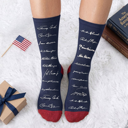 Presidential-Signature-Pattern-Personalized-Socks-1