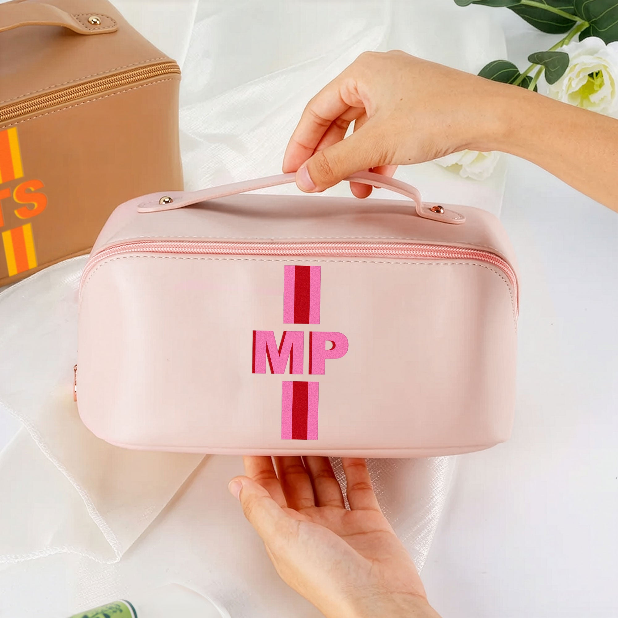 Shadow-Monogram-Letter-Name-Personalized-Makeup-Bag-5