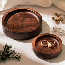 Sisters Are Different Flowers From The Same Garden - Personalized Wood Ring Dish