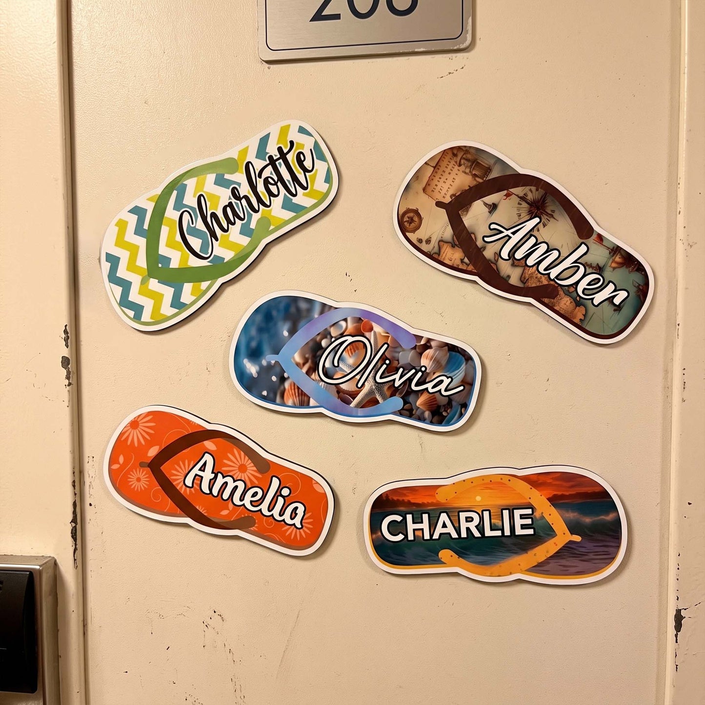 Summer-Flip-Flops-Cruise-Door-Signs-Stateroom-Decor-Cruising-Family-Vacation,-Girls-Trip-Personalized-Magnet-2