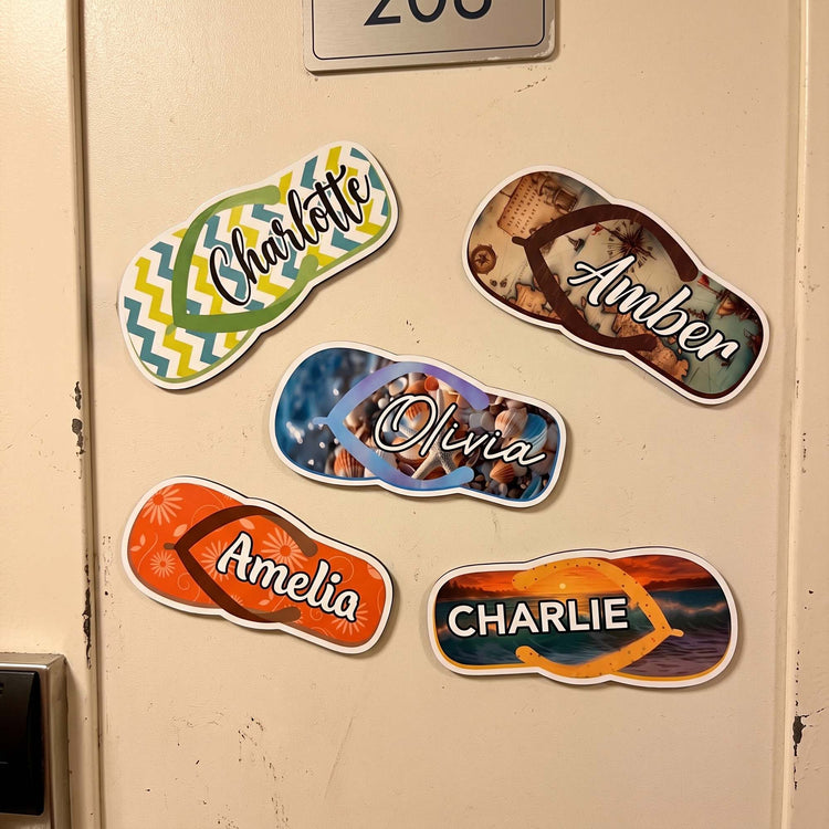 Summer-Flip-Flops-Cruise-Door-Signs-Stateroom-Decor-Cruising-Family-Vacation,-Girls-Trip-Personalized-Magnet-2