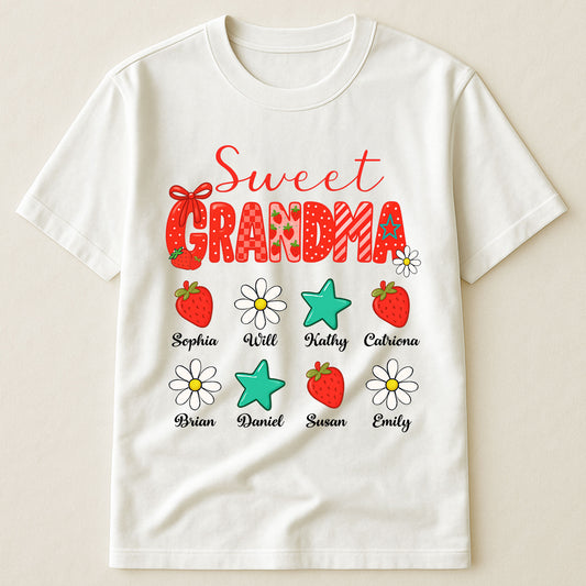 Sweet Grandma And Kids Strawberry Pattern - Personalized Shirt
