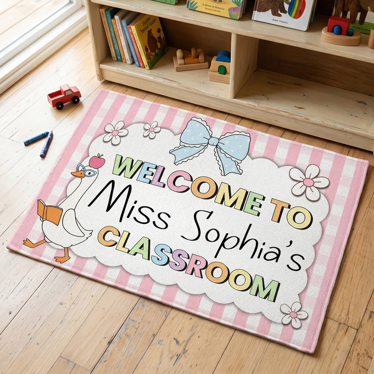 Teacher-Goose-Classroom-Welcome-Personalized-Doormat-2