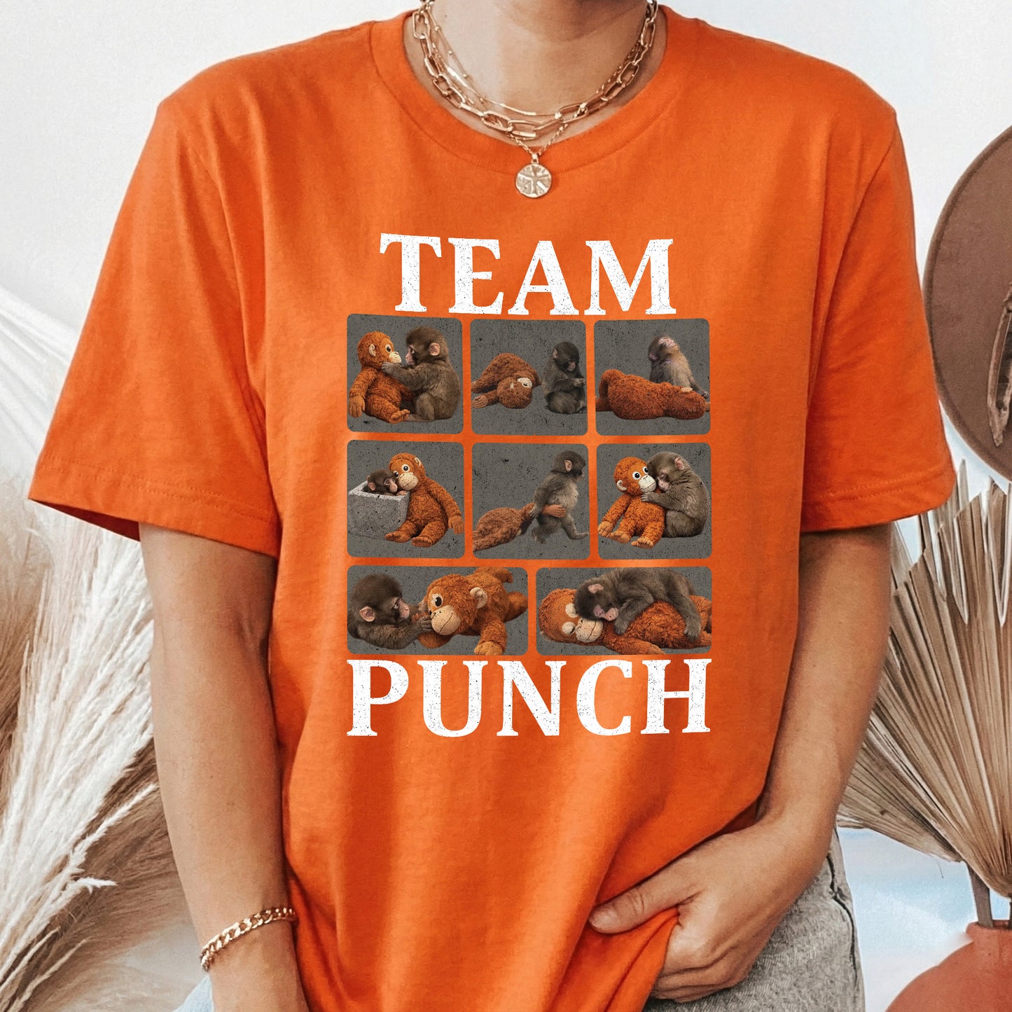 Team-Punch-Punch-Monkey-Lovers,-Animal-Support,-Peace-Lovers-Shirt-2