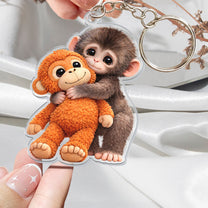 Team-Punch,-Punch-The-Abandoned-Baby-Monkey,-Punch-Support-Keychain-2