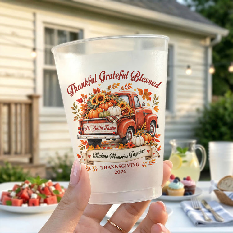 Thanksgiving-Party-Cups-Family,-Friendsgiving-Thankful-Grateful-Blessed-Personalized-Cups-2