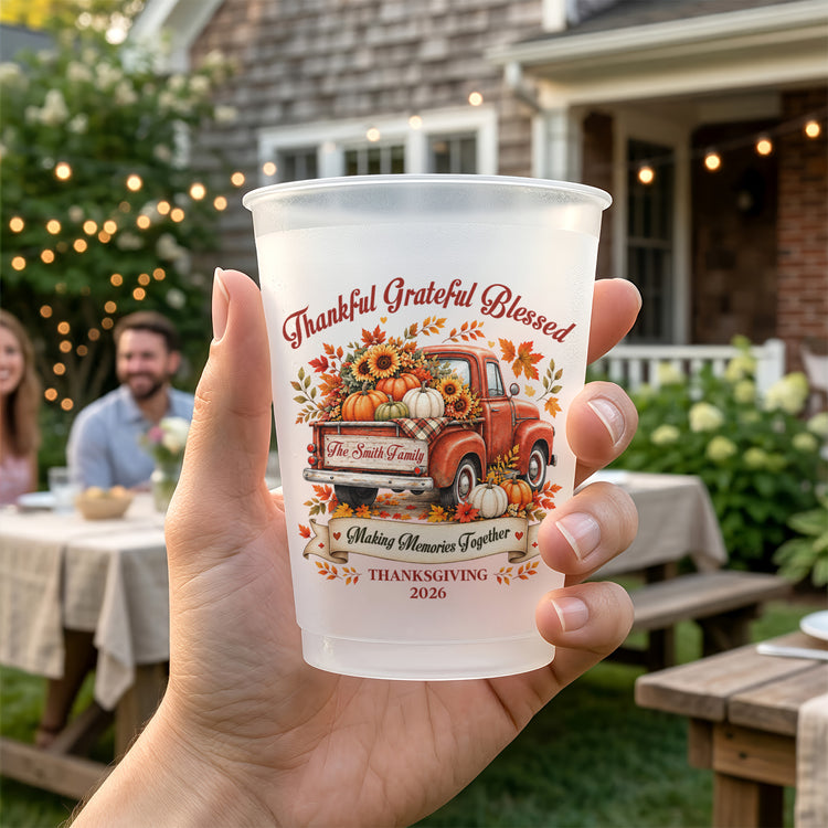 Thanksgiving-Party-Cups-Family,-Friendsgiving-Thankful-Grateful-Blessed-Personalized-Cups-3