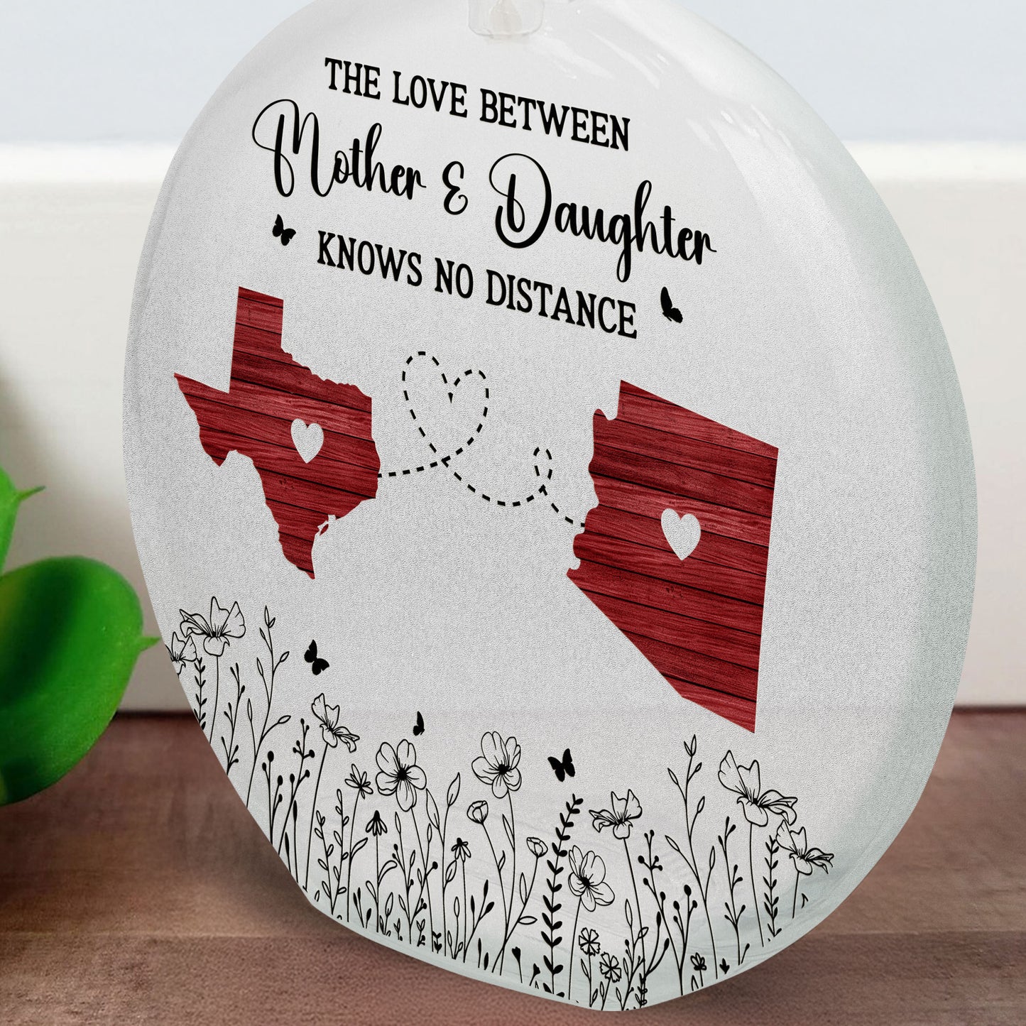 The Love Between Mother And Daughter - Personalized Round Flat Bottle Light