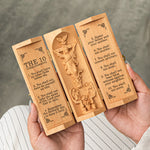 The-Ten-Commandments-Personalized-Openable-Wooden-Cylinder-Sculpture-of-Jesus-3