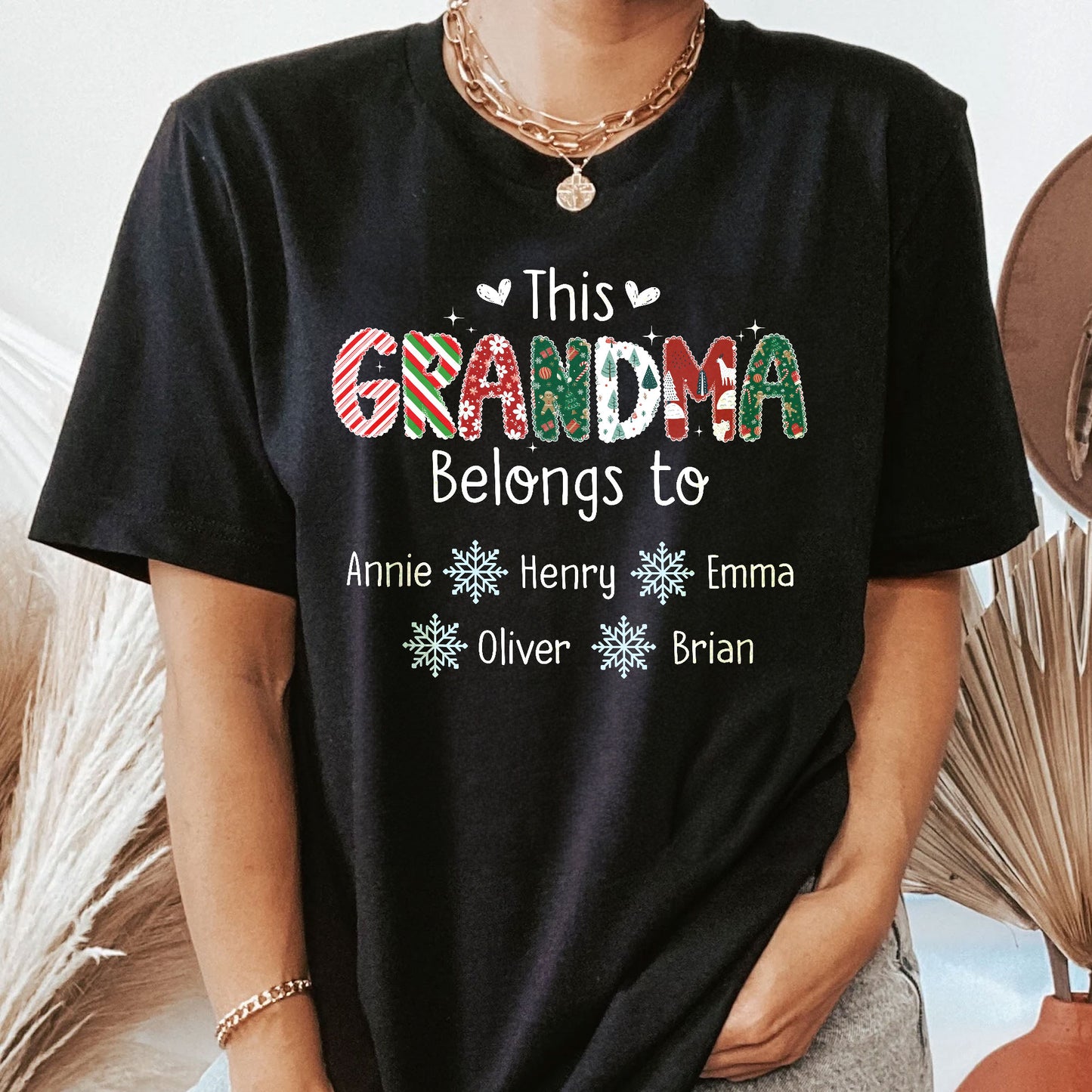 This Grandma Belongs To Christmas Vibe - Personalized Shirt