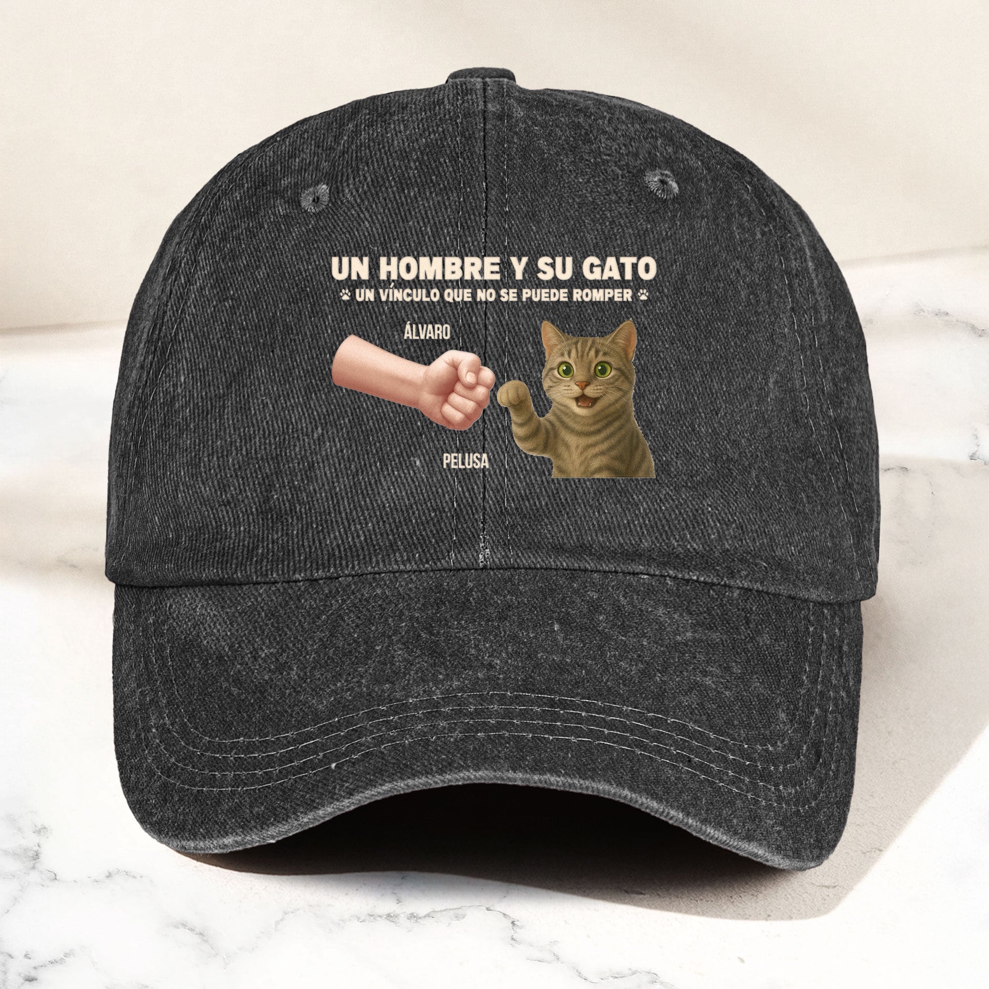 Un Hombre Y Su Gato - Gorra Personalizada De Mezclilla Desgastada