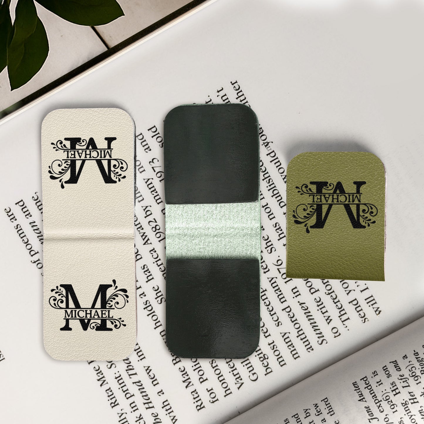 Vintage Monogram - Personalized Leather Magnetic Bookmark