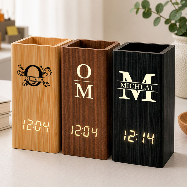 Vintage-Monogram-Personalized-Pen-Holder-With-Clock-1
