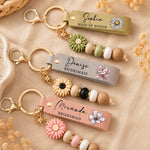 Wedding-Gifts-For-Bridesmaid-Friends-Sisters-Custom-Name-&-Birth-Flower-Personalized-Keychain-1