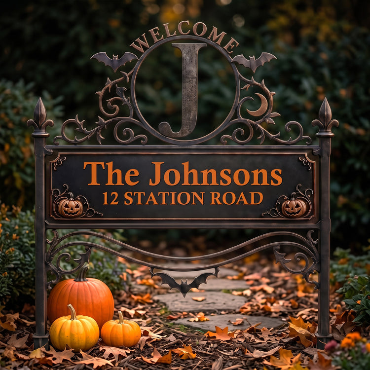 Welcome-Family-Name-Monogram-Personalized-Garden-Stake-1
