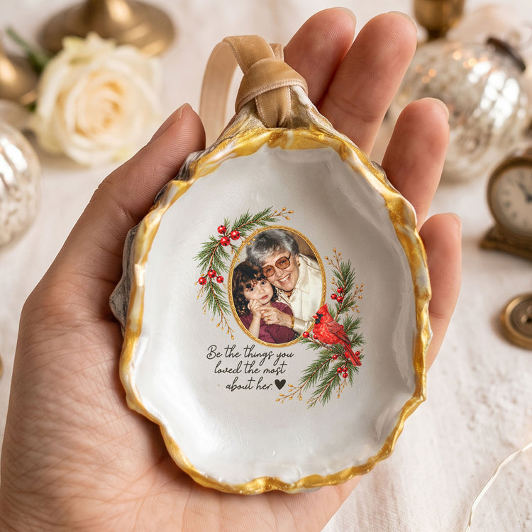 Be The Things You Loved The Most About Her, Him Oyster - Memorial Loss Gifts - Personalized Ornament 3