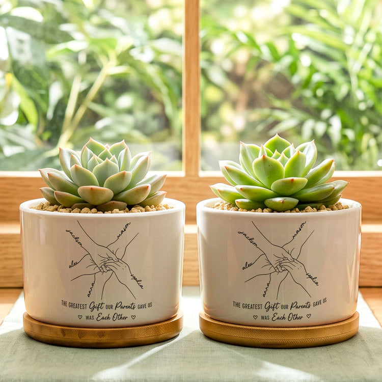 Hands Print Line Art Custom Name Gift For Sibling - Personalized Plant Pot 2