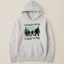 Father's-Day-Gifts,-Funny-Bigfoot-For-Dad,-Grandpa,-Custom-Kids'-Names-Personalized-Shirt