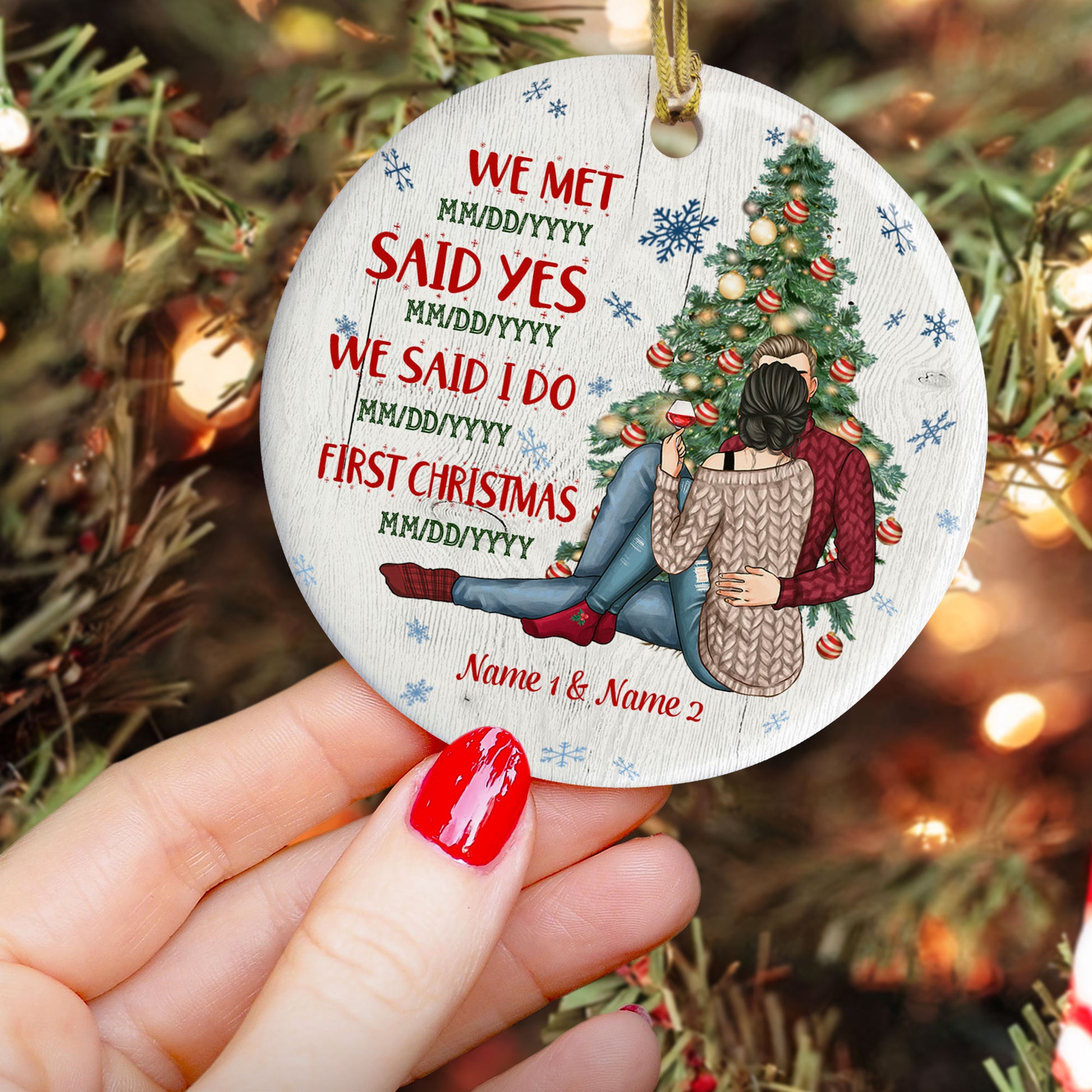 https://macorner.co/cdn/shop/products/3First-Christmas-Personalized-Ornament-Christmas-Gift-For-Newlywed3.jpg?v=1631611813&width=1946