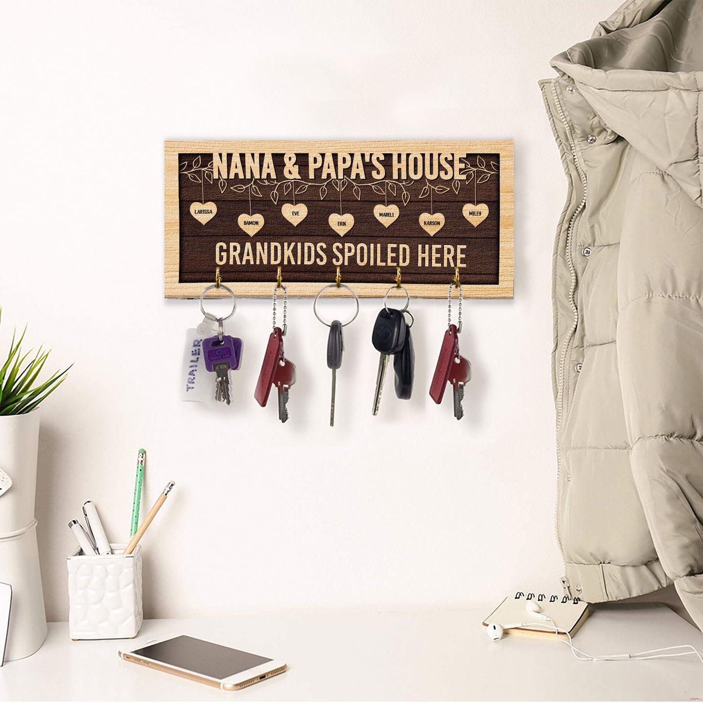 Love Grows Here - Personalized Key Hanger - Home Decor, Birthday, Loving Gift For Grandparents, Parents, Grandma & Grandpa