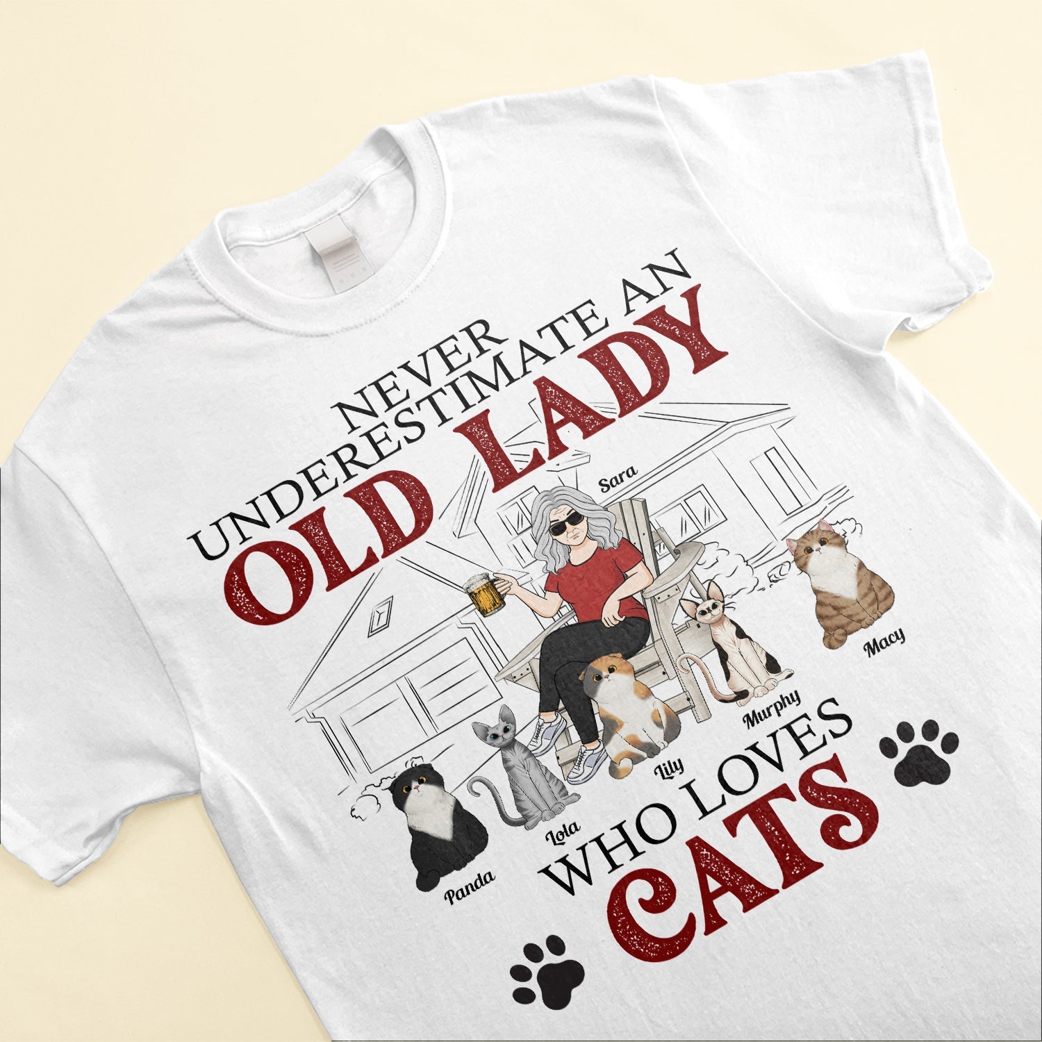 Never Underestimate An Old Lady Who Loves Cats Personalized