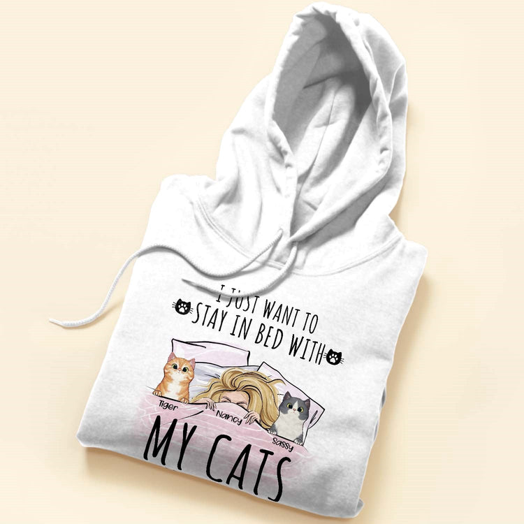 Stay In Bed With My Cats - Personalized Shirt - Gift For Cat Lovers, Cat Mom - Peeking Cats-Macorner