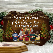 The Best Gift Around Christmas Tree Is Family - Personalized Aluminum, Wooden Ornament - Christmas Gift For Dad, Mom, Siblings - Family Hugging
