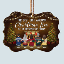 The Best Gift Around Christmas Tree Is Family - Personalized Aluminum, Wooden Ornament - Christmas Gift For Dad, Mom, Siblings - Family Hugging