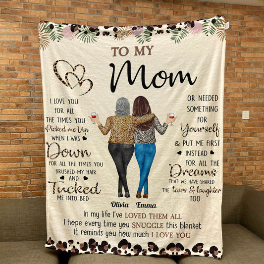 To My Mom Every Time You Snuggle This Blanket - Personalized Blanket